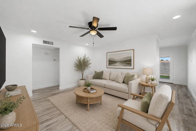 1467 S LAZONA Drive, Mesa, AZ 85204