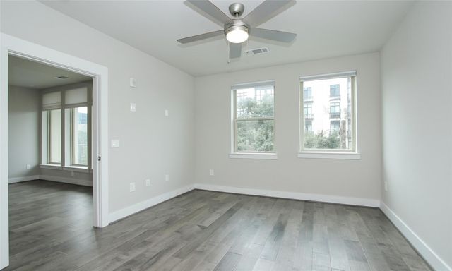 4819 Caroline Street 206, Houston, TX 77004