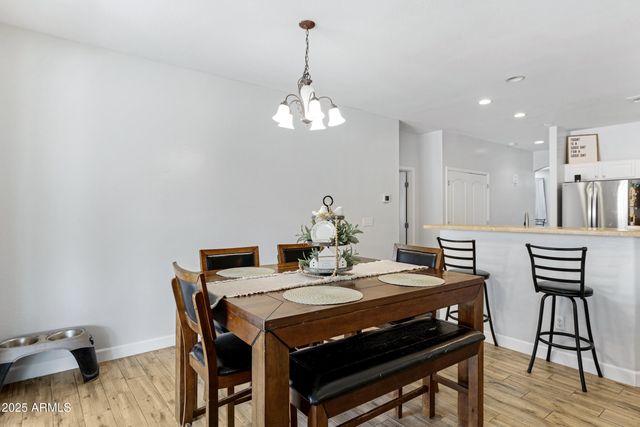 17292 W PINNACLE VISTA Drive, Surprise, AZ 85387