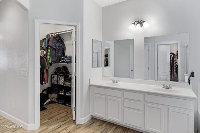 17292 W PINNACLE VISTA Drive, Surprise, AZ 85387