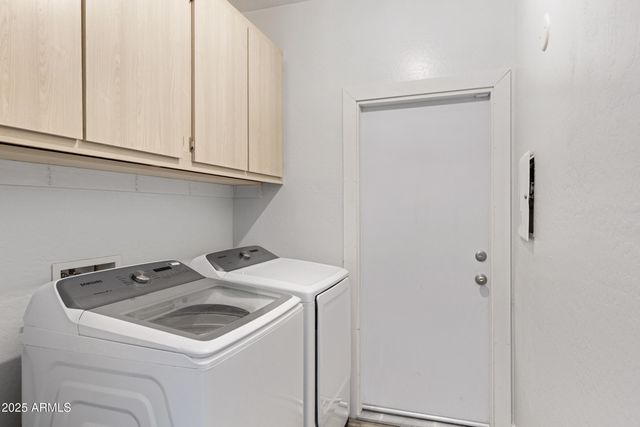 17292 W PINNACLE VISTA Drive, Surprise, AZ 85387