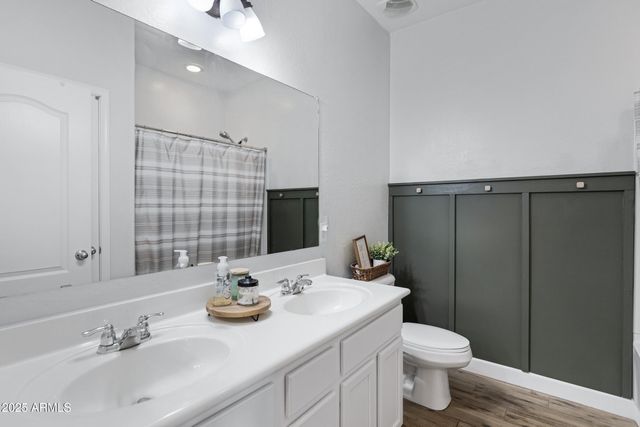 17292 W PINNACLE VISTA Drive, Surprise, AZ 85387