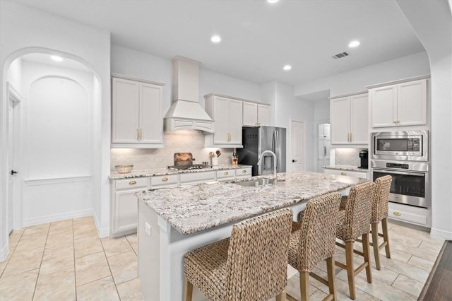 27121 Holtwood Grove Road, Magnolia, TX 77354