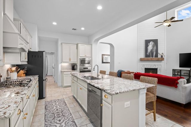 27121 Holtwood Grove Road, Magnolia, TX 77354