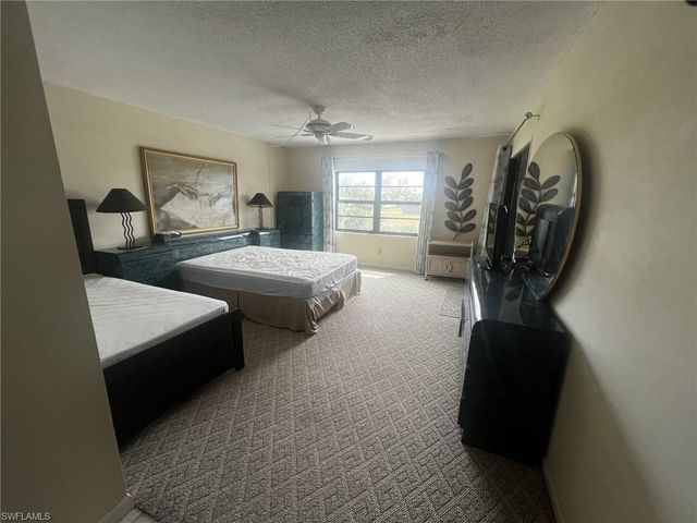 1754 Cape Coral PKWY E 107, Cape Coral, FL 33904