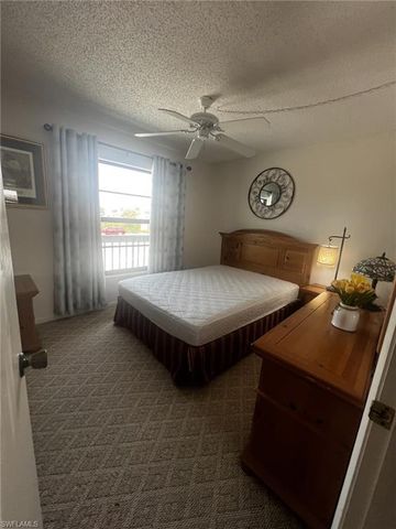 1754 Cape Coral PKWY E 107, Cape Coral, FL 33904