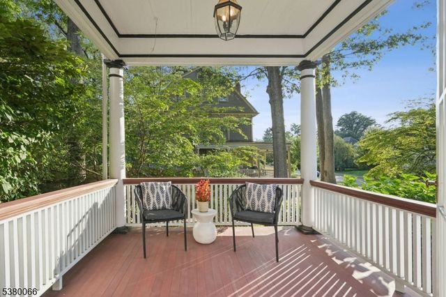 45 Douglas Rd, Glen Ridge Boro Twp., NJ 07028
