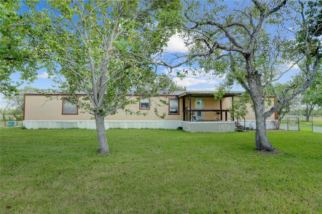 6701 Dogwood Street, Manvel, TX 77578