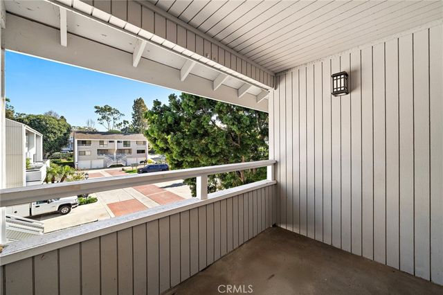 14 Baruna Court, Newport Beach, CA 92663
