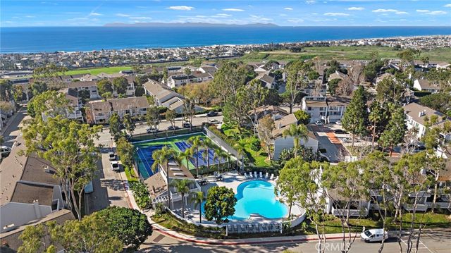 14 Baruna Court, Newport Beach, CA 92663