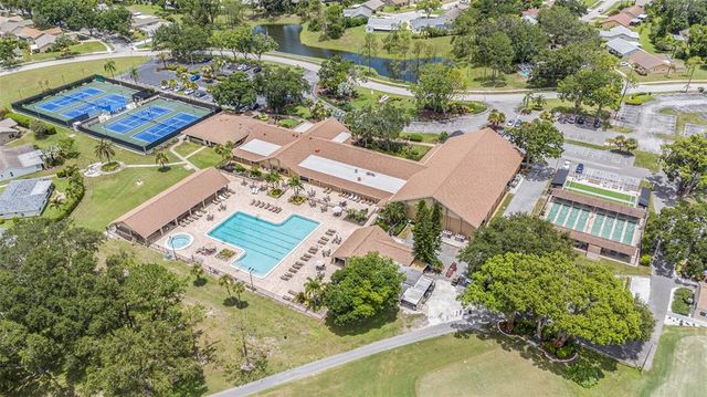 1606 BERWICK COURT B, Palm Harbor, FL 34684