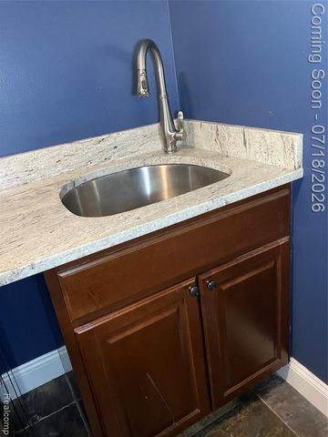 1815 Twin Lakes Boulevard, Oxford, MI 48371