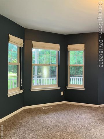 1815 Twin Lakes Boulevard, Oxford, MI 48371