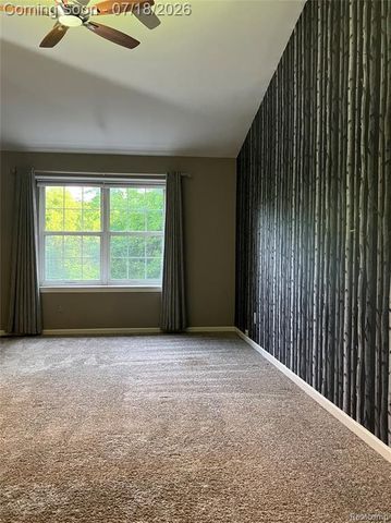 1815 Twin Lakes Boulevard, Oxford, MI 48371