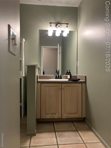 1815 Twin Lakes Boulevard, Oxford, MI 48371