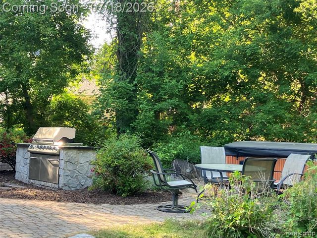 1815 Twin Lakes Boulevard, Oxford, MI 48371