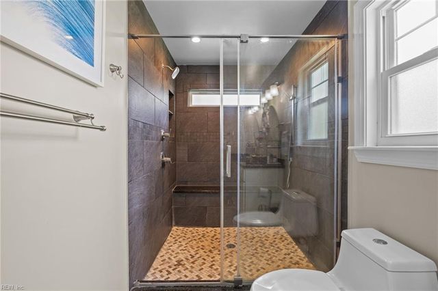 916 Virginia AVE, Virginia Beach, VA 23451