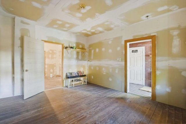 3814 Walker Street, Houston, TX 77023
