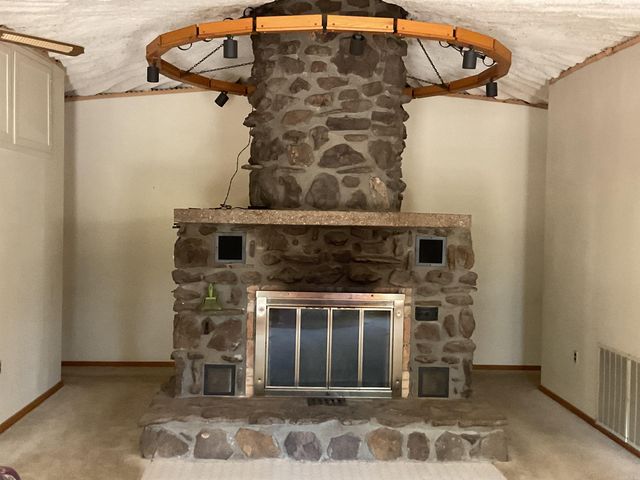 1324 Edgemont, Greers Ferry, AR 72067