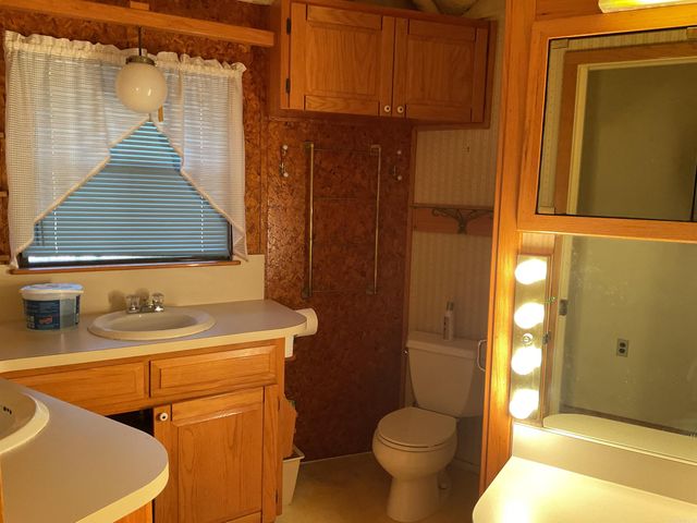 1324 Edgemont, Greers Ferry, AR 72067