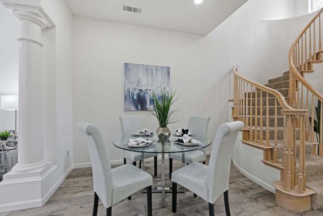 2207 Vizcaya Circle, Campbell, CA 95008