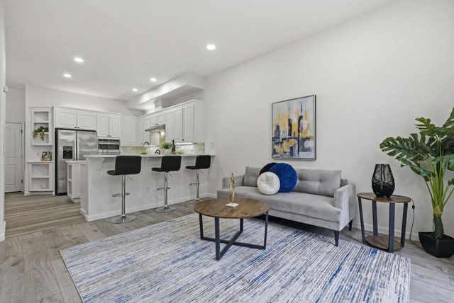 2207 Vizcaya Circle, Campbell, CA 95008