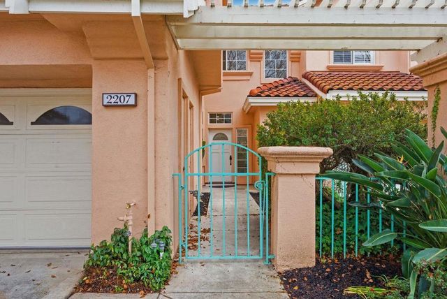 2207 Vizcaya Circle, Campbell, CA 95008