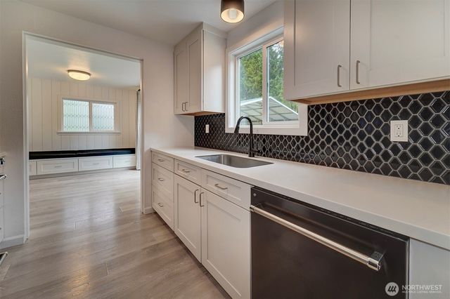 3945 NE Hidden Firs Lane, Bremerton, WA 98311