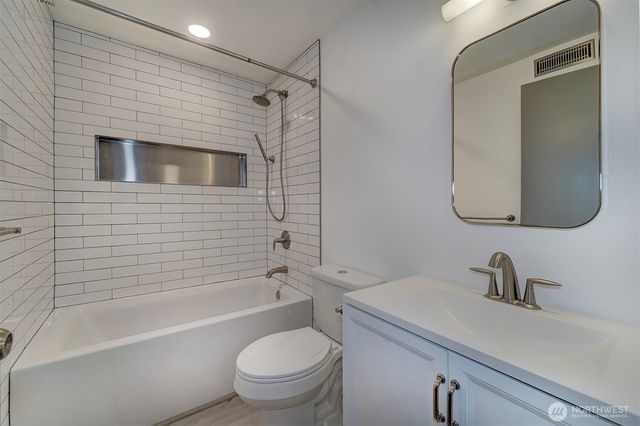 3945 NE Hidden Firs Lane, Bremerton, WA 98311