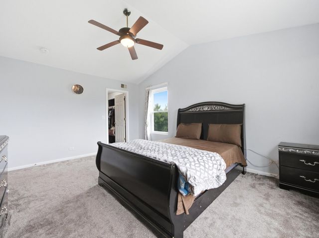 601 Greystone Lane, Bolingbrook, IL 60440