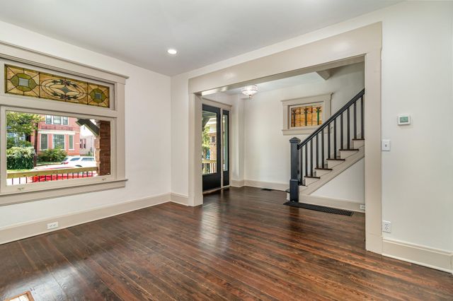 2038 Greenup Street, Covington, KY 41014