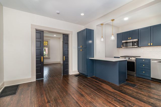 2038 Greenup Street, Covington, KY 41014