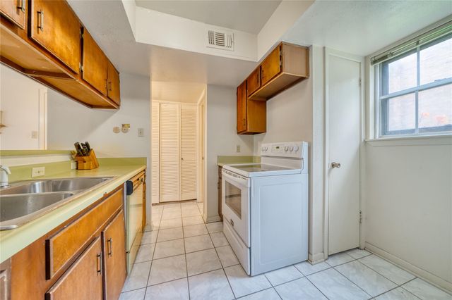4152 Belle Park Drive 4152, Houston, TX 77072