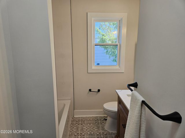 503 Jamaica Boulevard, Toms River, NJ 08757