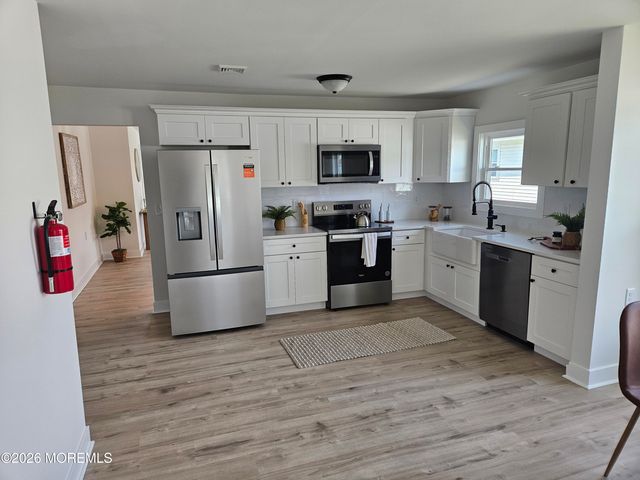 503 Jamaica Boulevard, Toms River, NJ 08757
