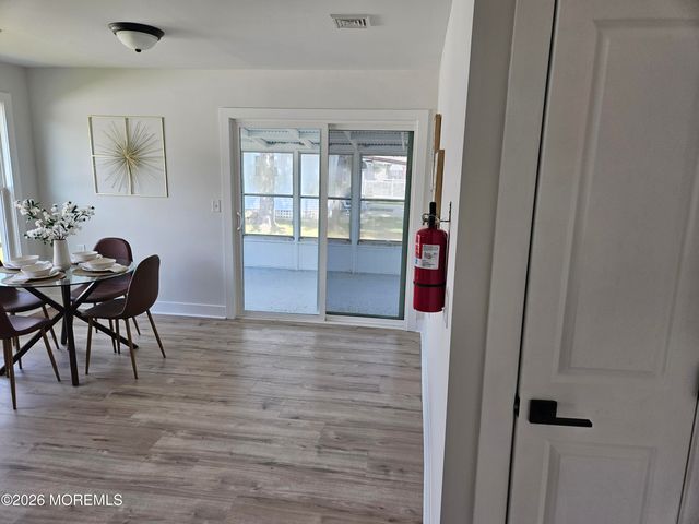 503 Jamaica Boulevard, Toms River, NJ 08757