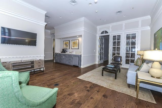 2828 Hood Street 801, Dallas, TX 75219
