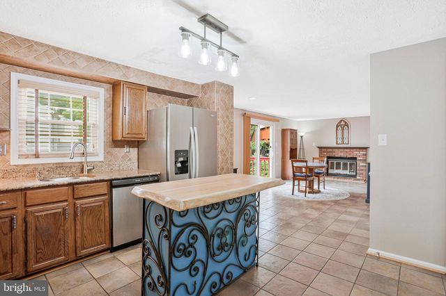 19721 MAYHILL TER, Gaithersburg, MD 20879