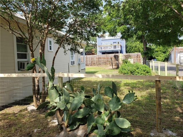 1405 Waller ST, Austin, TX 78702