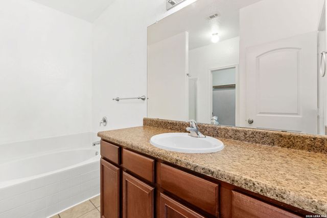 6110 Bear Meadow, San Antonio, TX 78222