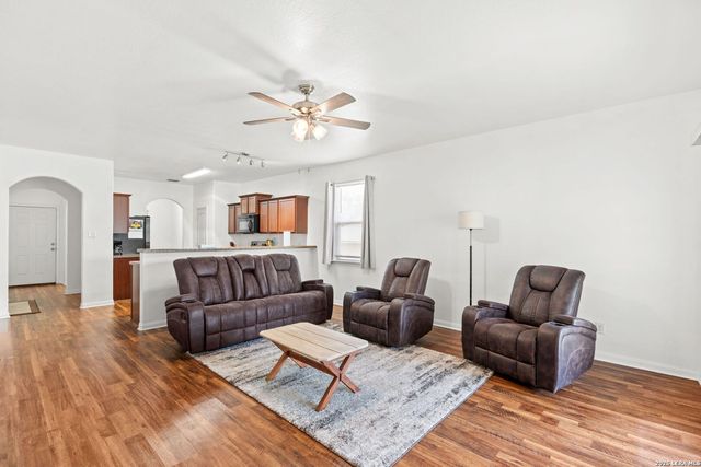 6110 Bear Meadow, San Antonio, TX 78222