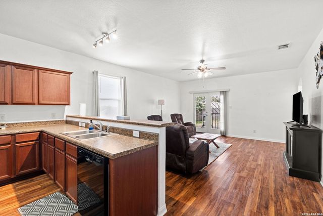 6110 Bear Meadow, San Antonio, TX 78222