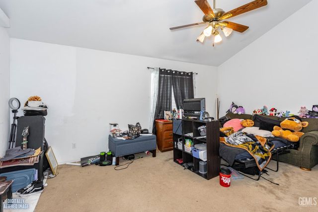 1502 Park City Avenue, Bakersfield, CA 93307