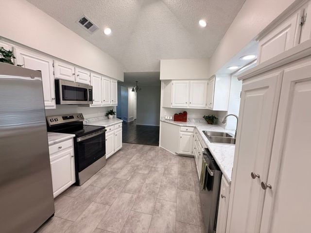 2317 Parkside Drive, Denton, TX 76201