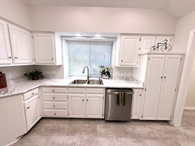 2317 Parkside Drive, Denton, TX 76201