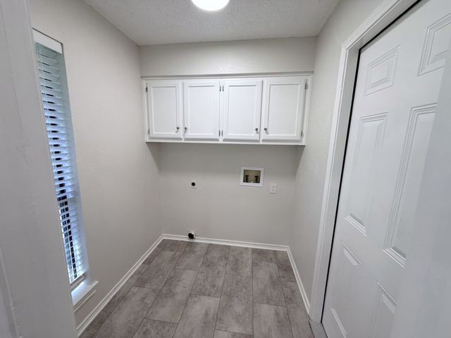 2317 Parkside Drive, Denton, TX 76201