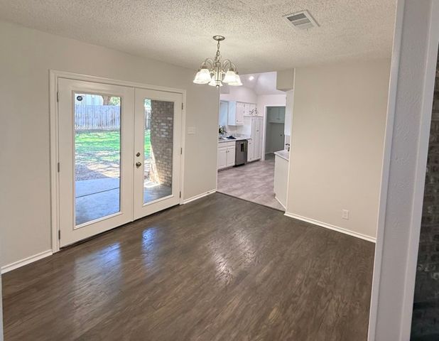 2317 Parkside Drive, Denton, TX 76201