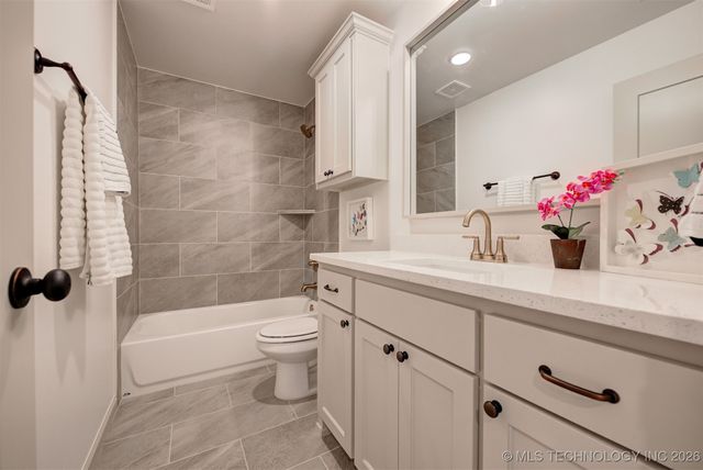 1429 N 71st Street, Broken Arrow, OK 74014