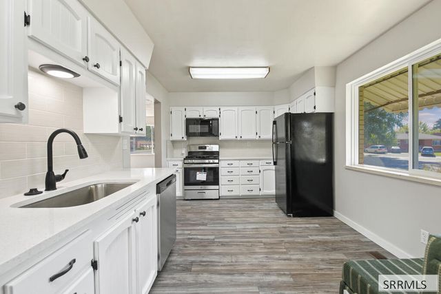 420 W 1st S, Rigby, ID 83422