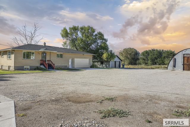 420 W 1st S, Rigby, ID 83422